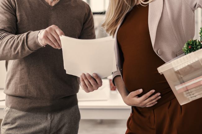 Licencias de maternidad y paternidad en Perú